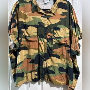 Lularoe XL button down Camo boxy fit shirt.